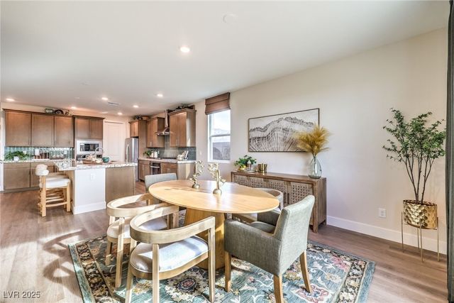 1504 Kaylis Cove Place 22, North Las Vegas, NV 89084