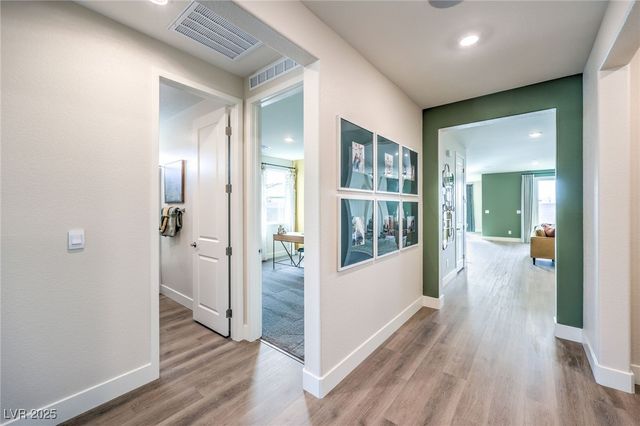 1504 Kaylis Cove Place 22, North Las Vegas, NV 89084