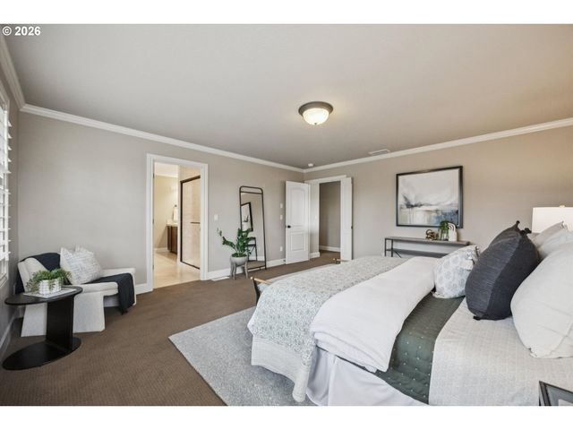 2724 Ridge Ln, West Linn, OR 97068