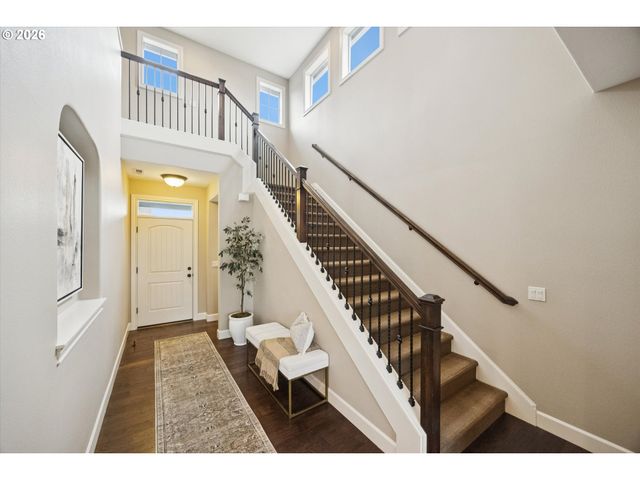 2724 Ridge Ln, West Linn, OR 97068