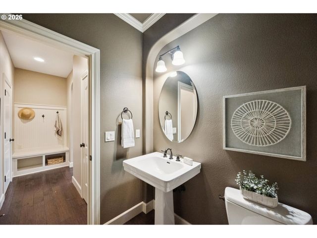 2724 Ridge Ln, West Linn, OR 97068