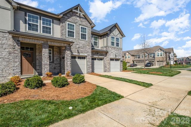 9320 Glenburn Lane, Charlotte, NC 28278