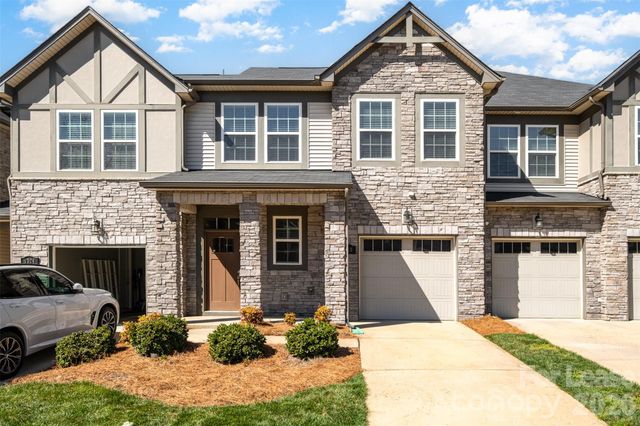 9320 Glenburn Lane, Charlotte, NC 28278