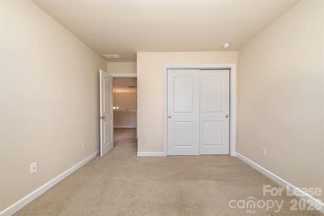 9320 Glenburn Lane, Charlotte, NC 28278