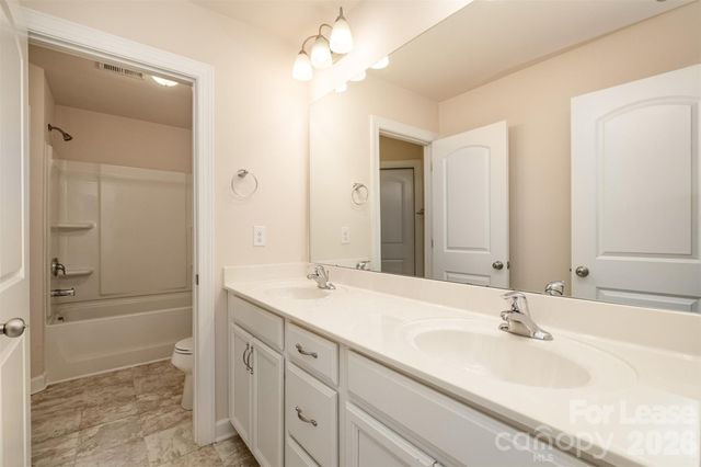 9320 Glenburn Lane, Charlotte, NC 28278