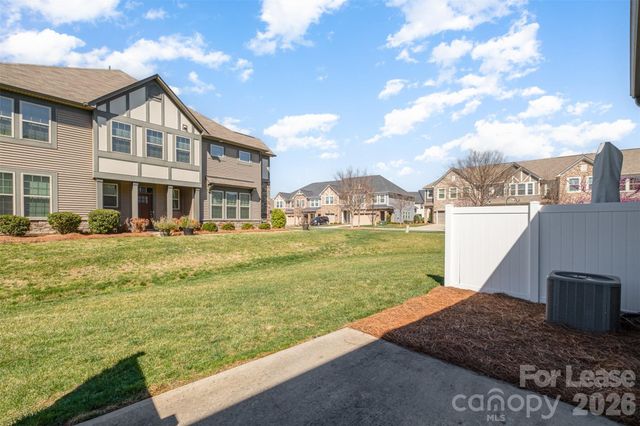9320 Glenburn Lane, Charlotte, NC 28278