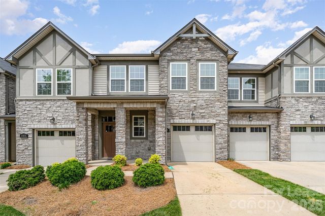 9320 Glenburn Lane, Charlotte, NC 28278
