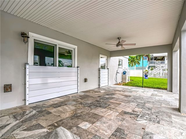 18443 Deep Passage LN, Fort Myers Beach, FL 33931