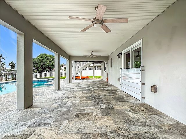 18443 Deep Passage LN, Fort Myers Beach, FL 33931