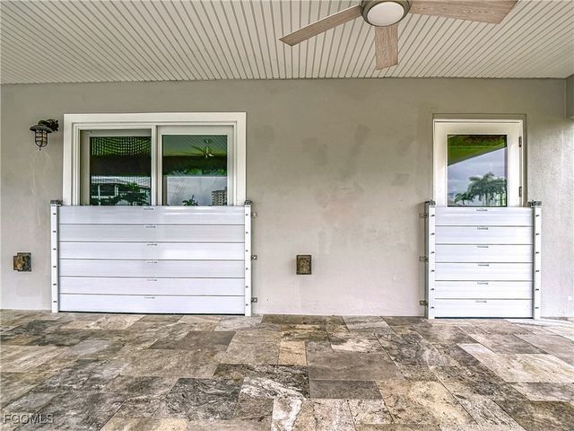 18443 Deep Passage LN, Fort Myers Beach, FL 33931