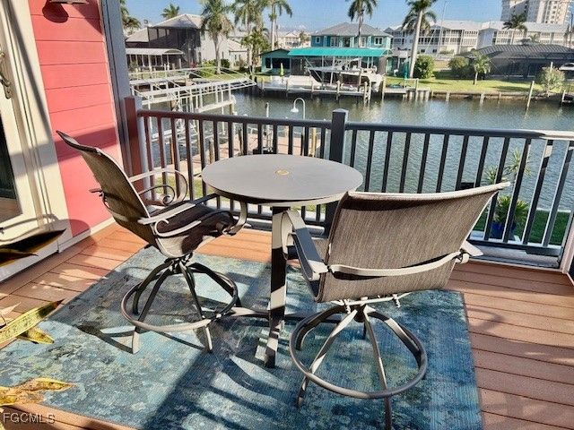 18443 Deep Passage LN, Fort Myers Beach, FL 33931