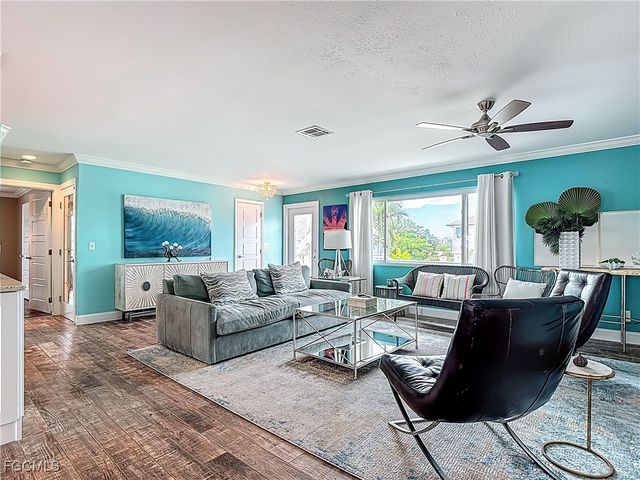 18443 Deep Passage LN, Fort Myers Beach, FL 33931