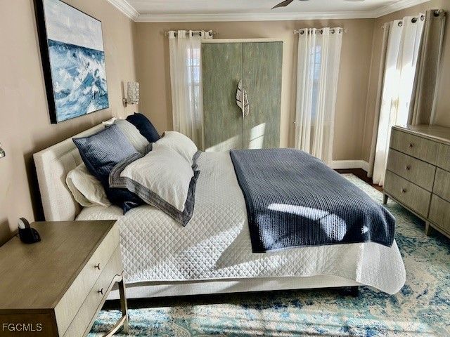 18443 Deep Passage LN, Fort Myers Beach, FL 33931