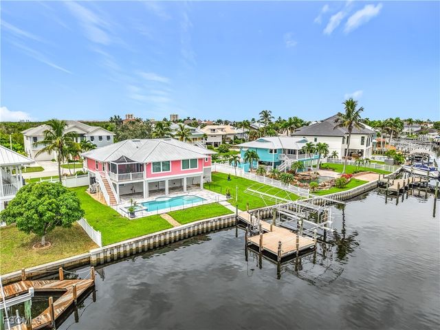 18443 Deep Passage LN, Fort Myers Beach, FL 33931