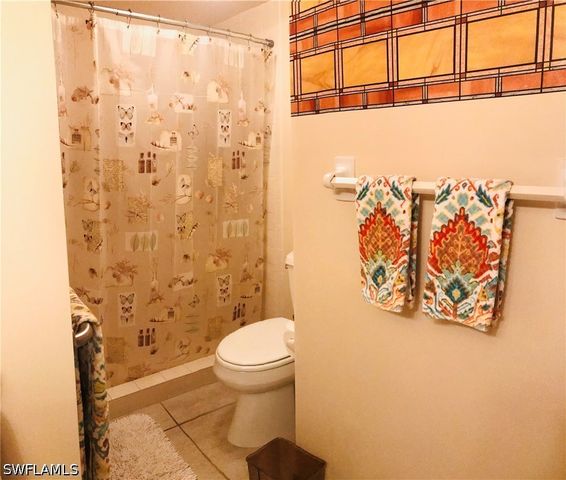 1200 Gulf Shore BLVD N 404, Naples, FL 34102
