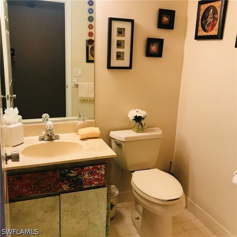 1200 Gulf Shore BLVD N 404, Naples, FL 34102