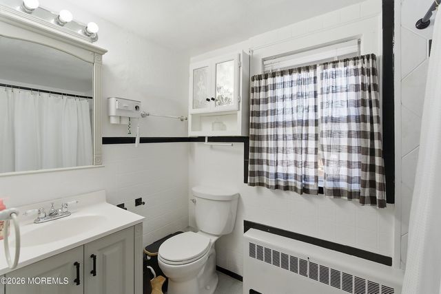 306 Buckelew Avenue, Monroe, NJ 08831