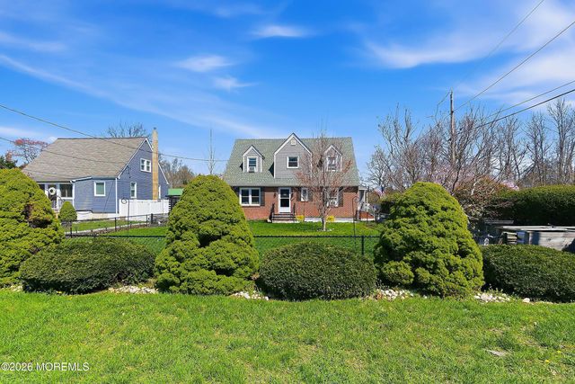 306 Buckelew Avenue, Monroe, NJ 08831