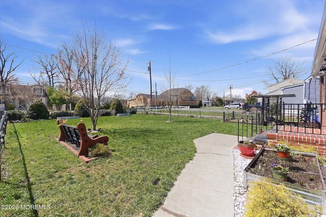 306 Buckelew Avenue, Monroe, NJ 08831