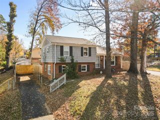1323 Ranch Road, Charlotte, NC 28208