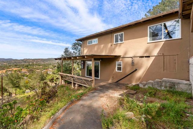 899 Van Horn Rd, El Cajon, CA 92019