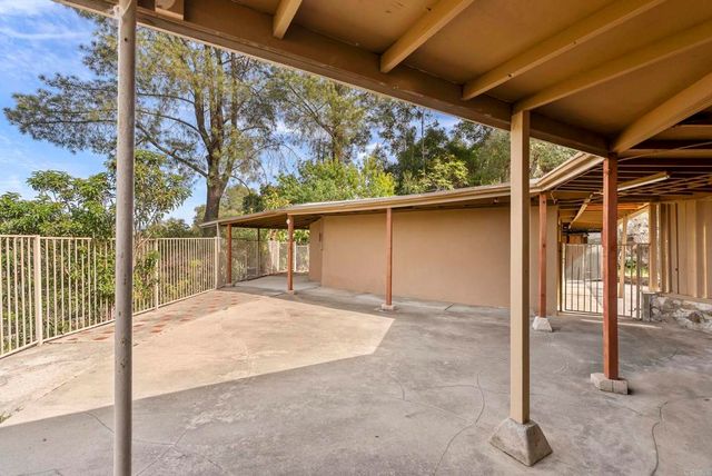 899 Van Horn Rd, El Cajon, CA 92019