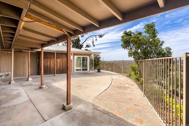 899 Van Horn Rd, El Cajon, CA 92019