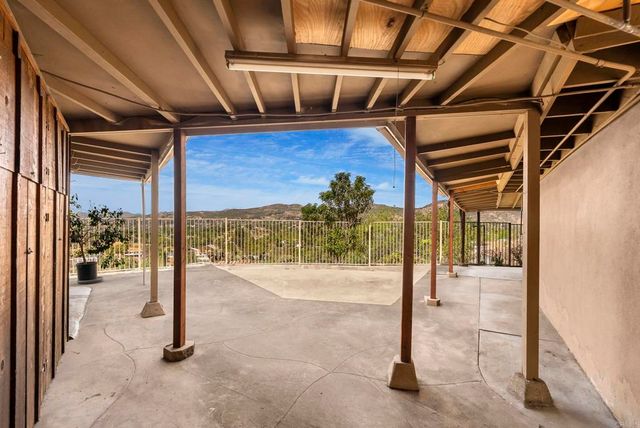 899 Van Horn Rd, El Cajon, CA 92019