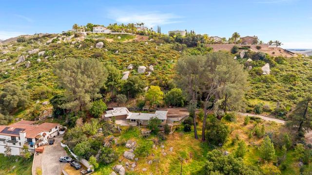 899 Van Horn Rd, El Cajon, CA 92019