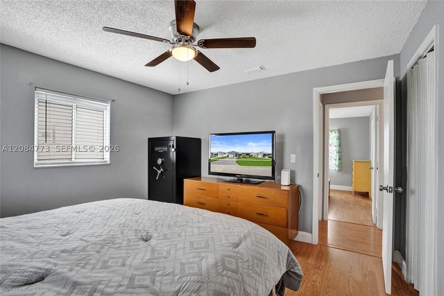 2083 SW 13th Ave, Boynton Beach, FL 33426