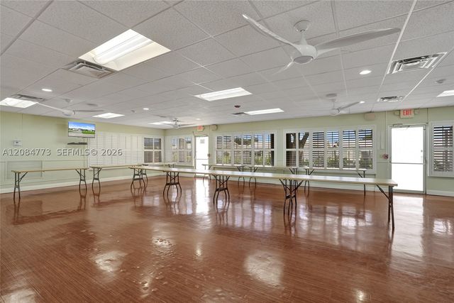 2083 SW 13th Ave, Boynton Beach, FL 33426