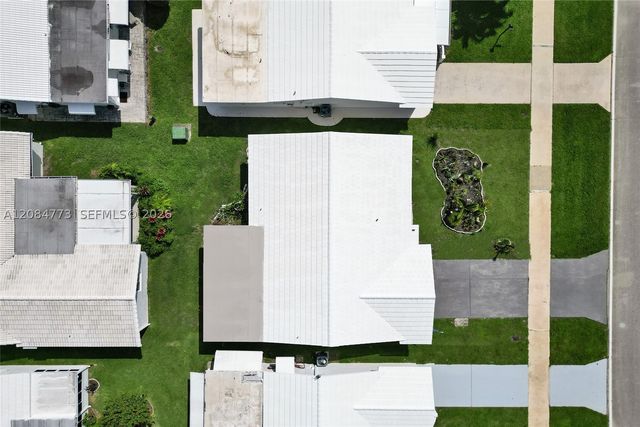 2083 SW 13th Ave, Boynton Beach, FL 33426