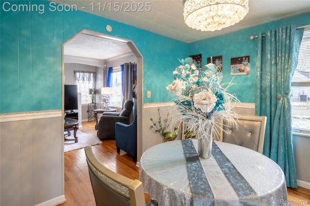 25270 Ford Street, Roseville, MI 48066