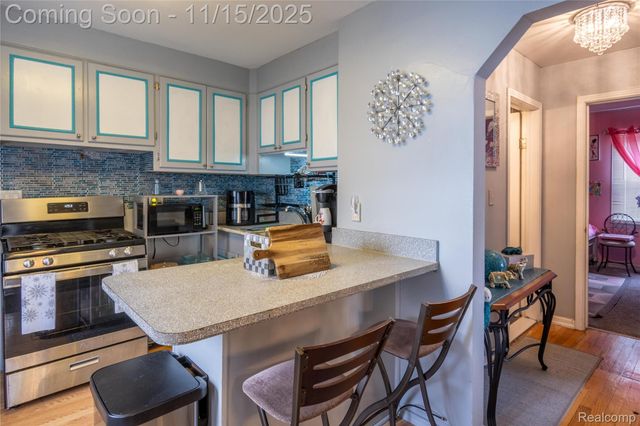 25270 Ford Street, Roseville, MI 48066