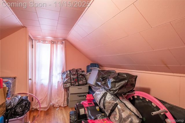 25270 Ford Street, Roseville, MI 48066