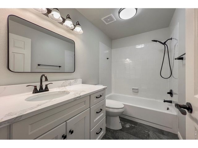 1460 Front Nine Dr B, Fort Collins, CO 80525