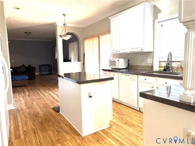 14558 Brick Rd, Carson, VA 23830