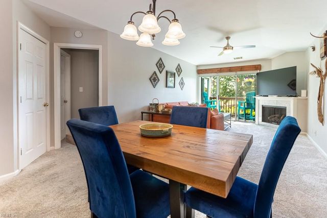 425 Persimmon DR, Yorktown, VA 23693