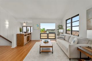 98-1794 Kupukupu Street, Aiea, HI 96701