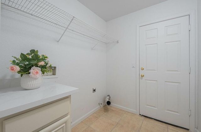 327 Rhine Court, Salinas, CA 93906