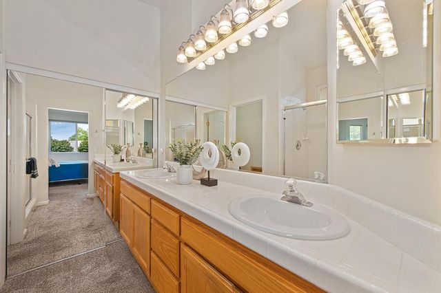 551 Heiler Way, Folsom, CA 95630