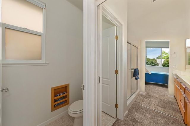551 Heiler Way, Folsom, CA 95630