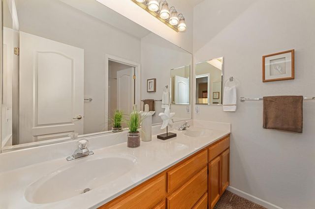 551 Heiler Way, Folsom, CA 95630