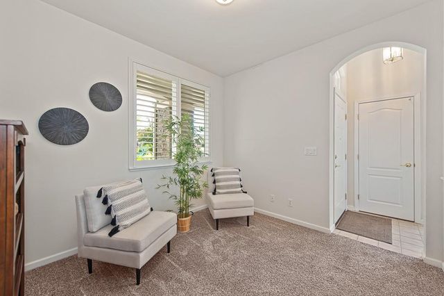 551 Heiler Way, Folsom, CA 95630