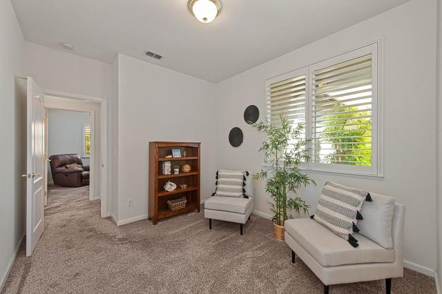551 Heiler Way, Folsom, CA 95630