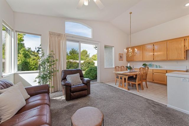 551 Heiler Way, Folsom, CA 95630
