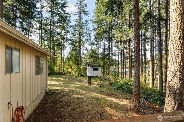 4511 Woodland Circle, Oak Harbor, WA 98277