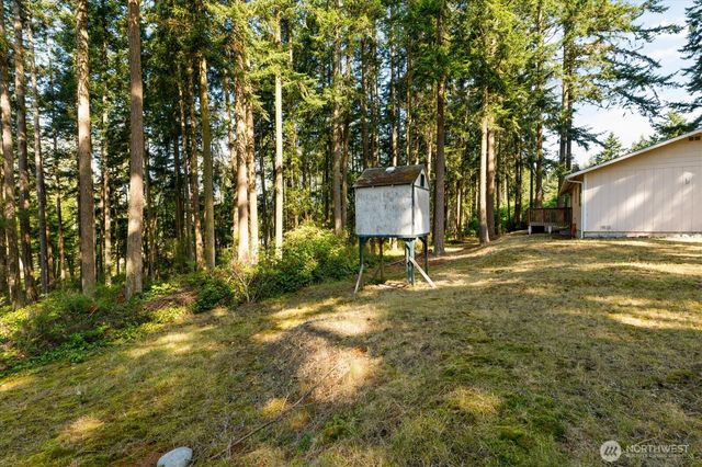 4511 Woodland Circle, Oak Harbor, WA 98277