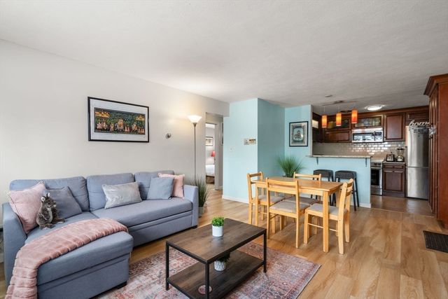 31 Warren Street B1, Waltham, MA 02453