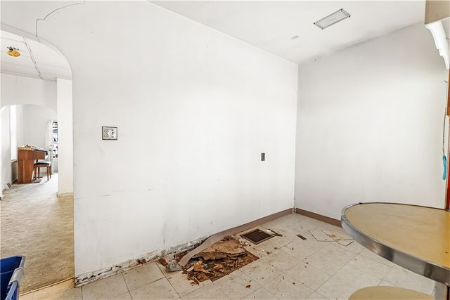 1349 2nd St, New Brighton, PA 15066